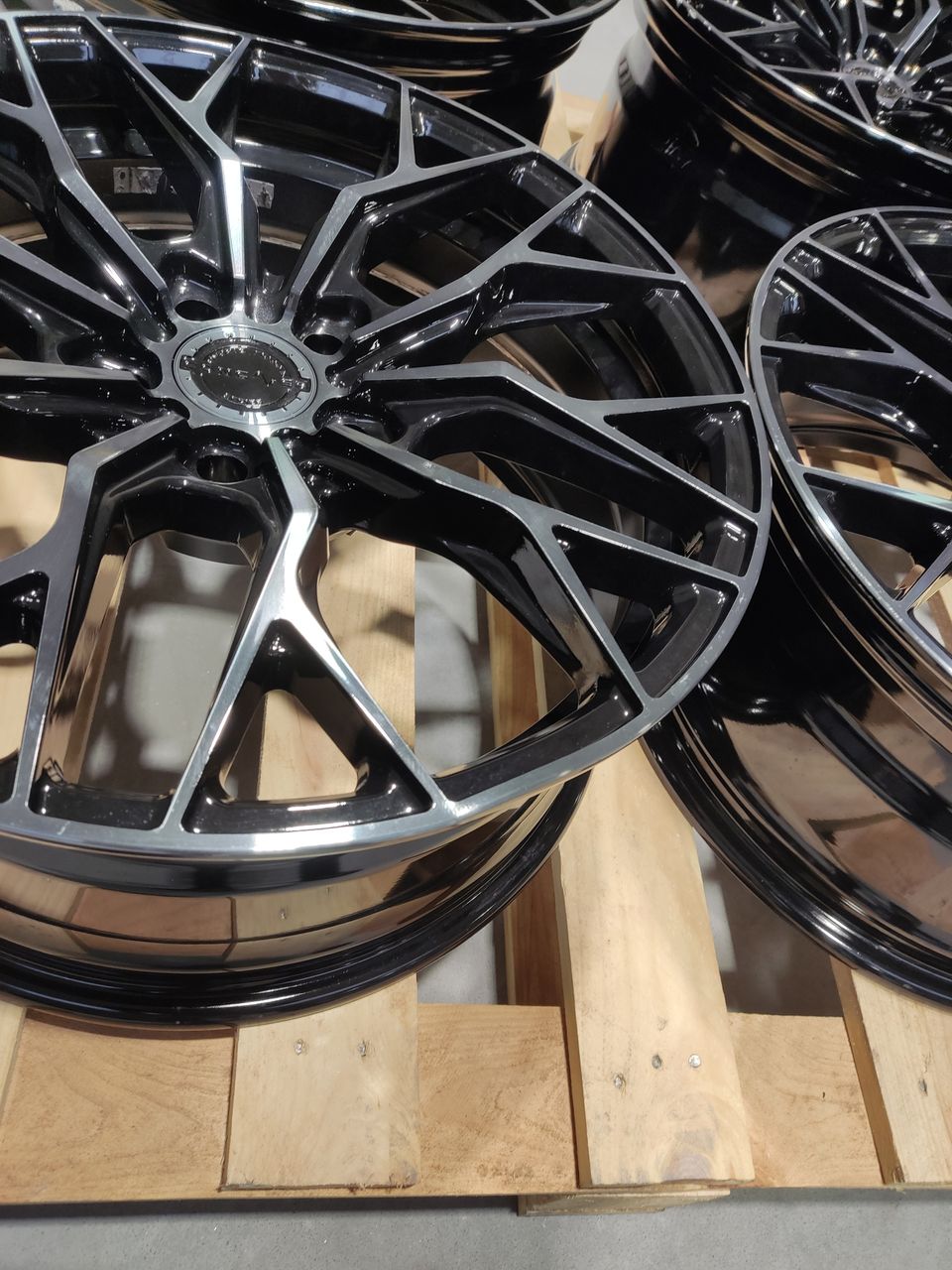 csv_image script 45580_1_33054.jpg